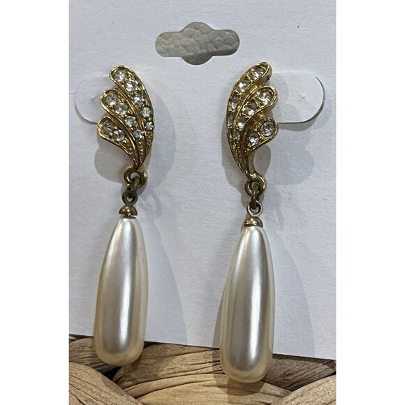 Fabulous VTG Gold Tone Tear Drop Rhinestone Faux Pearl Earrings Regency Art Deco - Picture 3 of 7